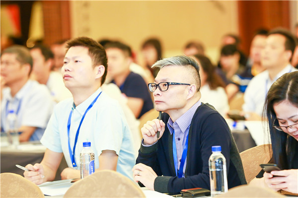 12.jpg 好色先生视频