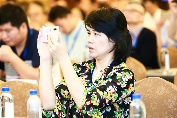 21.jpg 好色先生视频