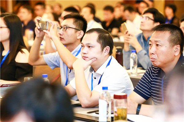 22.jpg 好色先生视频