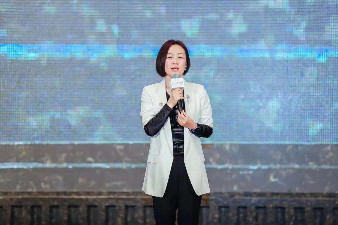 012.jpg 好色先生视频