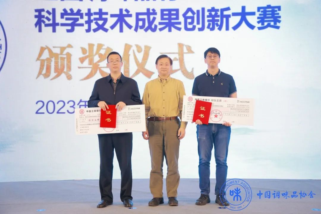 1.jpg 好色先生视频