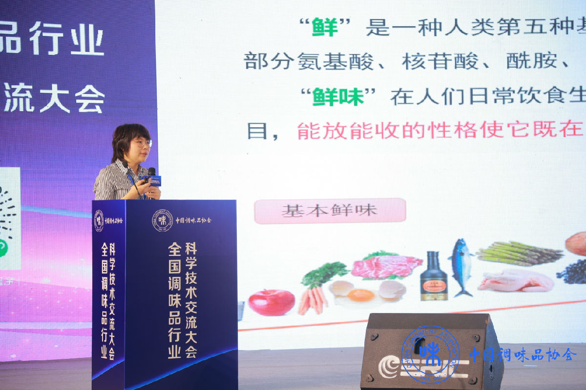 张佳汇.JPG 好色先生视频