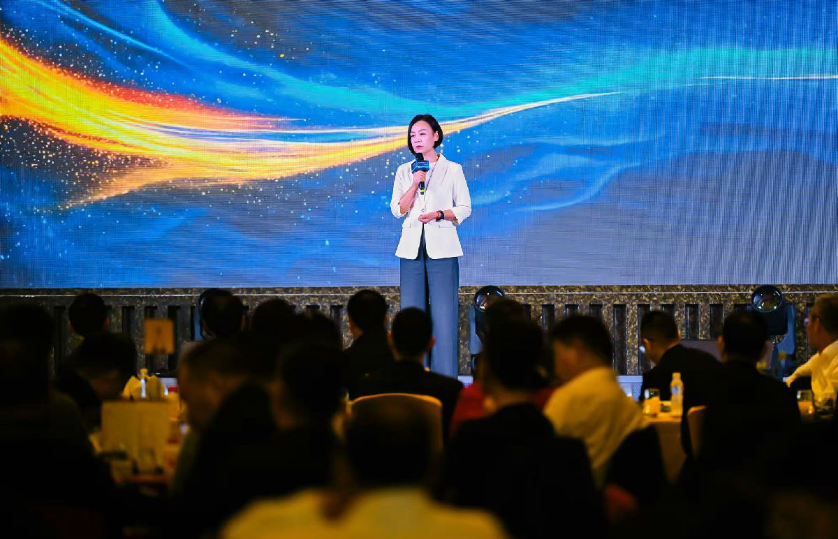 白会长修图.jpg 好色先生视频